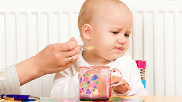 child not eating