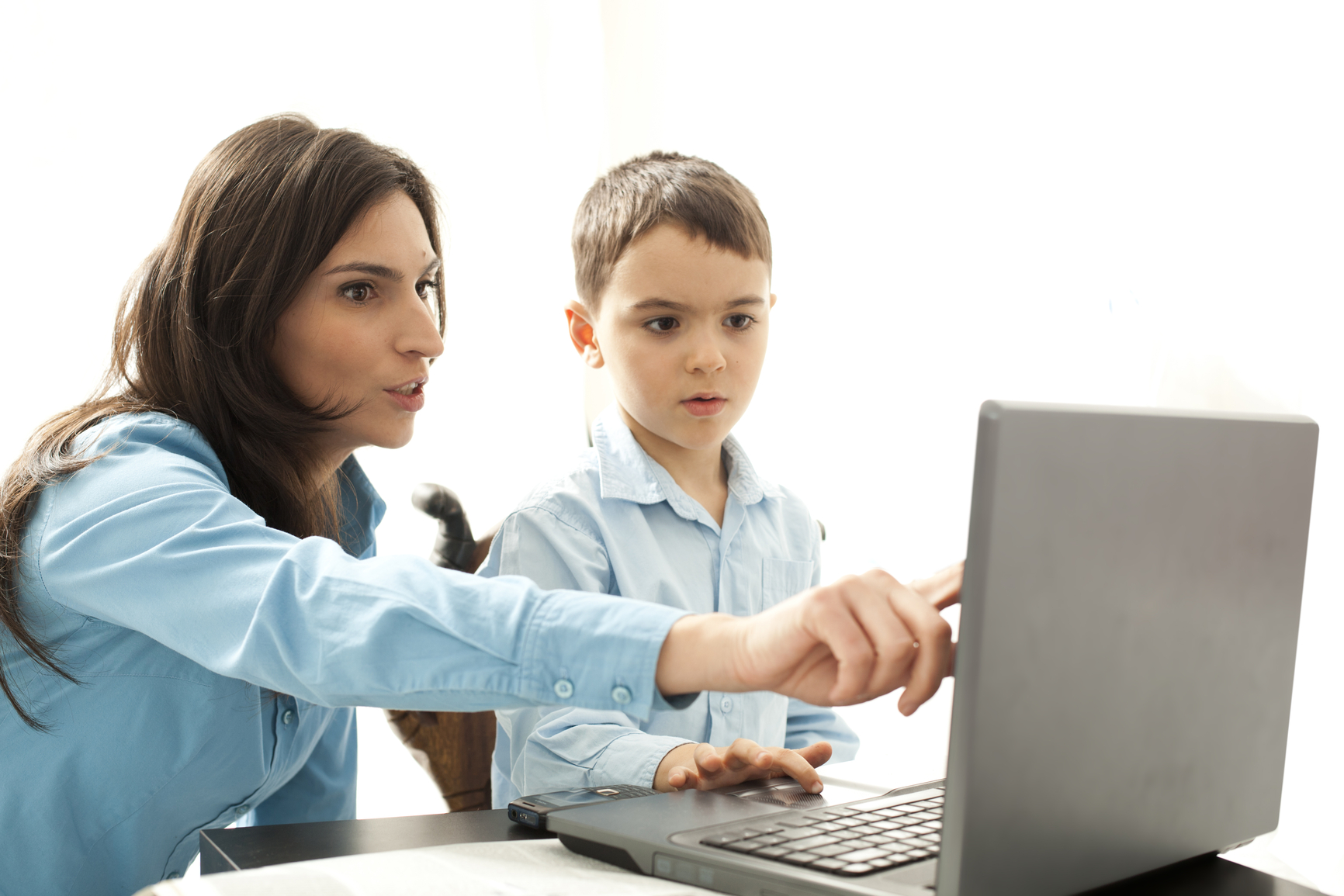 Top 6 Computer Safety Tips for Parents of young kids